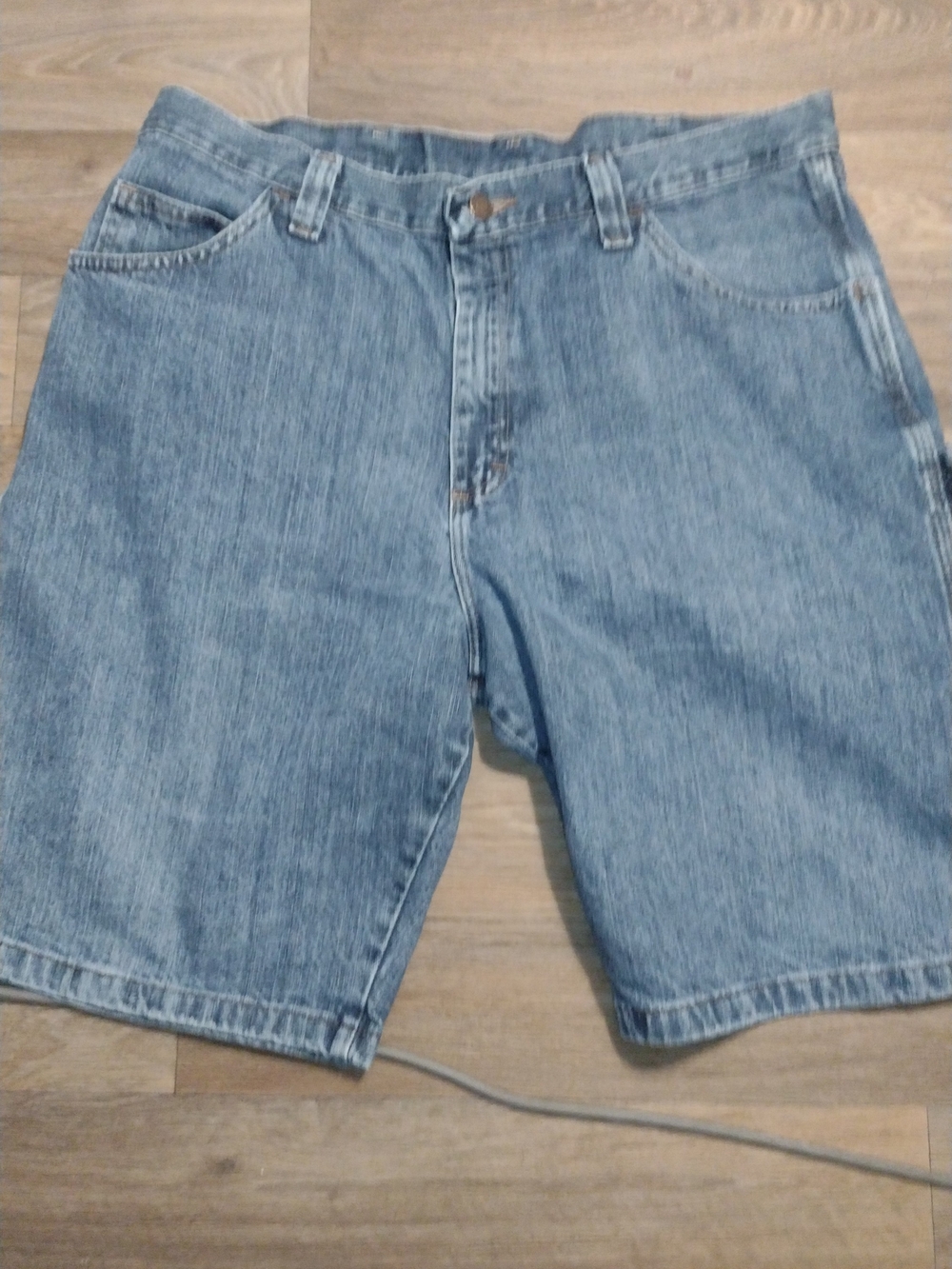 Wrangler Men's Light Wash Denim Jean Shorts